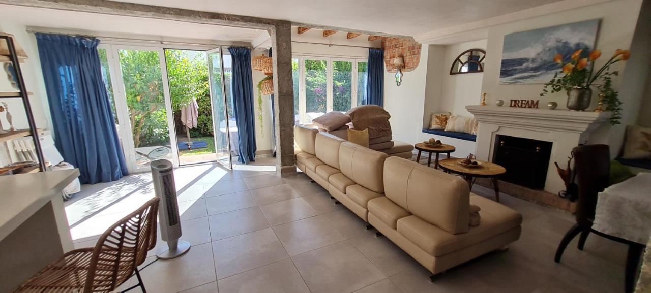Maison Marbella Proche De La Mer Kültér fotó